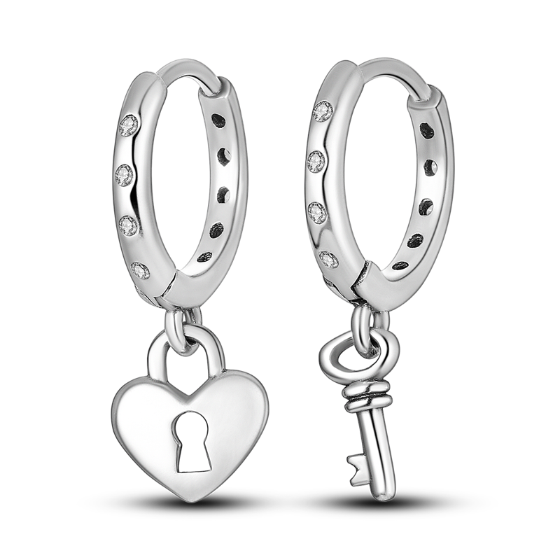 Aretes Corazón Llave