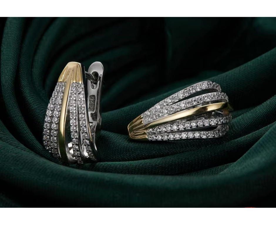 Aretes brisa con dorado