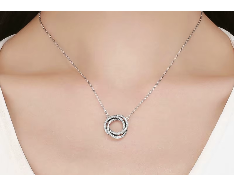 Collar Circulo Nudo