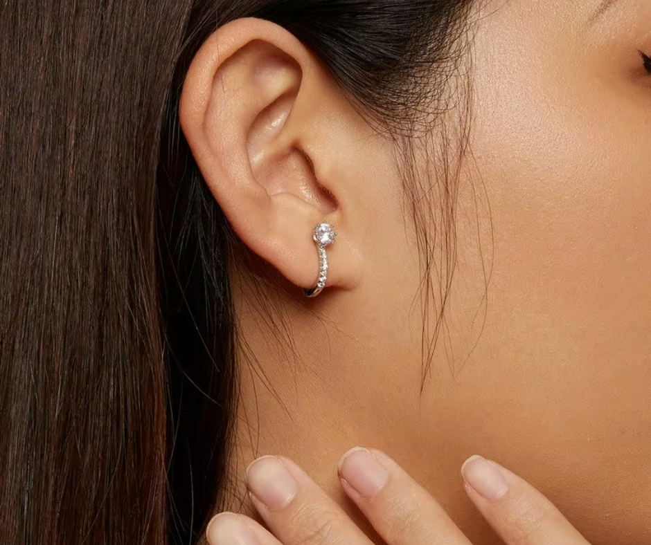 Aretes una piedra arracada