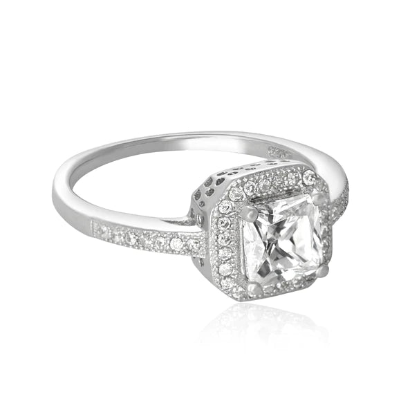 Anillo solitario cuadrado